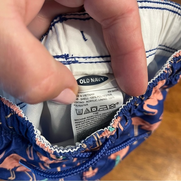 Old Navy Blue and Pink Swim Shorts swim trunks size 12-18 months - Picture 2 of 4